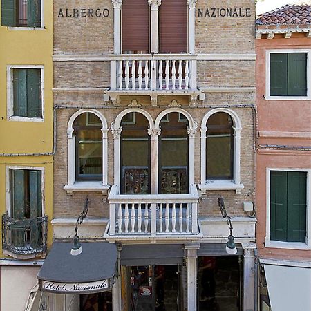 Hotel Nazionale Venesia Bagian luar foto