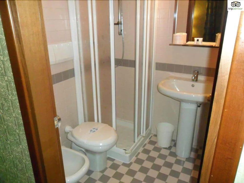 Hotel Nazionale Venesia Bagian luar foto